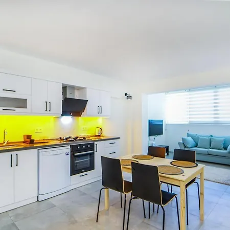 Flat W Shared Pool 10 Min To Oludeniz *